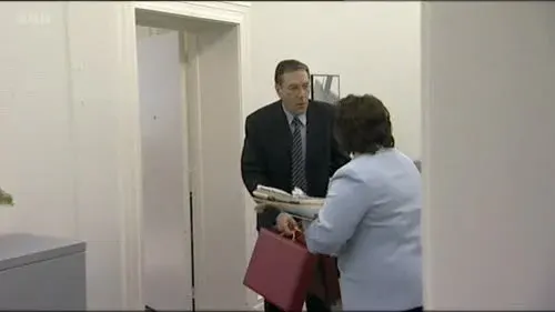 Screenshot: Malcolm? Where? In there? In there.
Why?