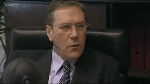 Screenshot: Everybody's saying, "When's
he gonna go. When's he gonna go?"