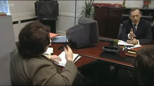 Screenshot: Olly, your benefit unit fraud...