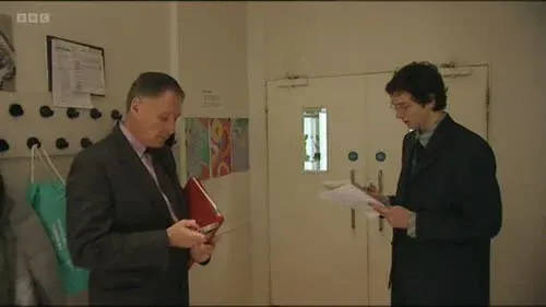 Screenshot: Good afternoon. Should I say, "Hello,
boys and girls"? Yes, very nice.