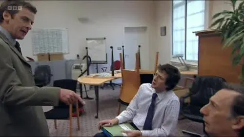 Screenshot: I'm putting it about that Cliff
offered him two weeks at his
Tuscan villa for that piece, OK?