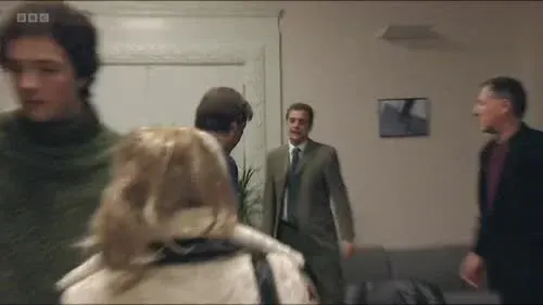 Screenshot: Sorry, there's just been a crossed
line, darling, sorry about that.