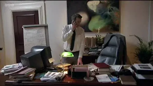 Screenshot: Fuck! She's just gone to The Mail.
I'm onto it!