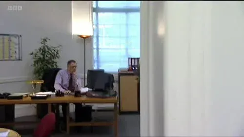 Screenshot: Where the fuck is he?!
The goldfish bowl. Fuck!