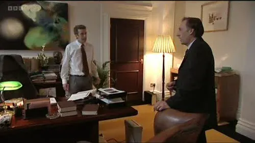 Screenshot: What d'you want me to do - resign(?)
