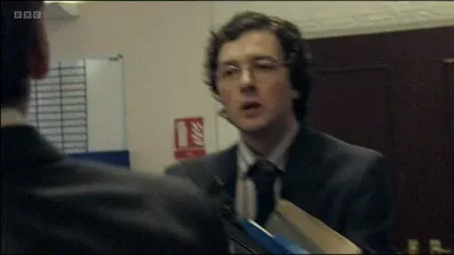 Screenshot: Ollie, see anything
in Defence, son,