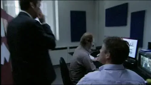 Screenshot: Malcolm, this is a traditional,
old-fashioned news story,