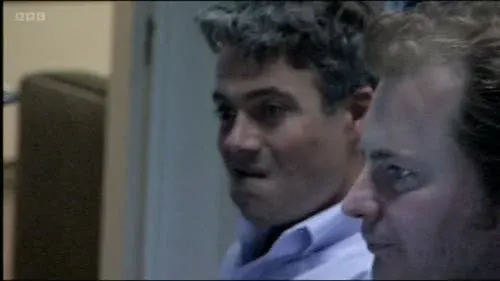 Screenshot: I need a picture of the advisor.
OLLIE'S PHONE RINGS