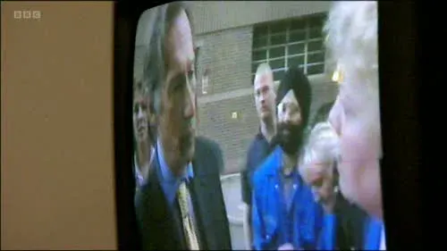 Screenshot: 'Tonight, dramatic pictures...'