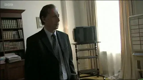 Screenshot: How are you supposed to click over
the Euro? It's fucking impossible.
Don't take it so personally.