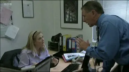 Screenshot: That's right. I don't want
to alarm Hugh... God, this gets
worse! Listen to me, Robyn.