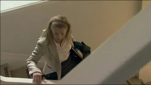 Screenshot: Thanks. I thought you'd be up all
night doing the invitations
for my party.