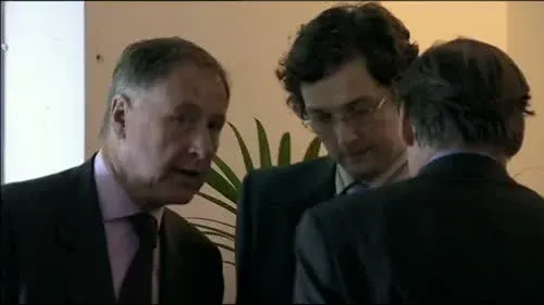 Screenshot: some of these hacks will cease to
be pondlife and have some influence.