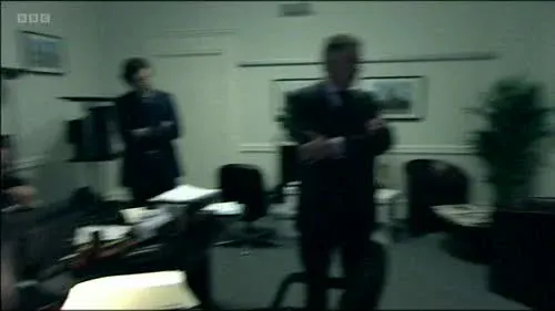 Screenshot: Now I've got to phone the
Prime Minister of Great Britain.