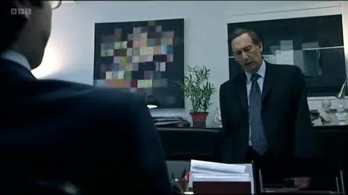 Screenshot: How d'you like this jib, darling?
Bang! That noise is the phone.