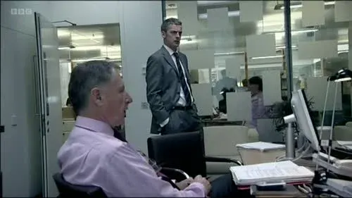 Screenshot: Like a whore in a Reeperbahn window.