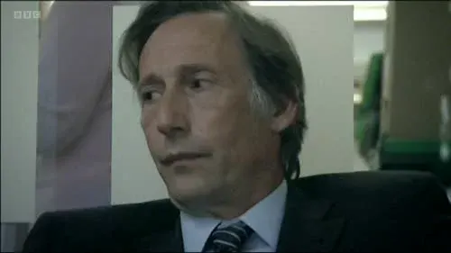 Screenshot: so what I'm gonna do is, I'm gonna
get you another expert, yeah?