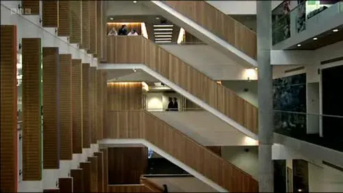 Screenshot: So when you break your back,
nobody can hear you screaming?