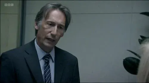 Screenshot: Cos she doesn't watch rolling news,
because...well,
she's a normal human being.