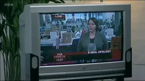 Screenshot: 'I'd like to offer my sincere
and unreserved apologies