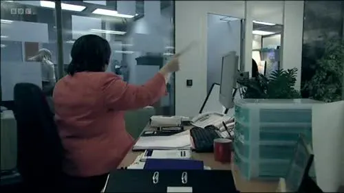 Screenshot: Hugh, go to the gents, please,