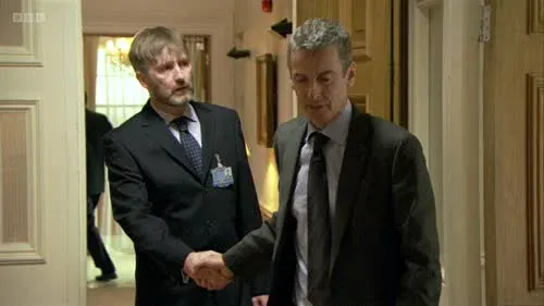 Screenshot: Come and have a Kit Kat. I'm
afraid I turned it down, Malcolm.
