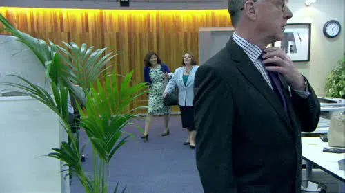 Screenshot: Ladies and gentlemen, may I
introduce the new Secretary of State