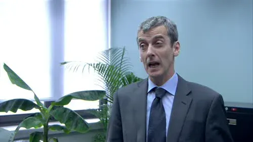 Screenshot: You step out of line, they'll be all
over you. Like a pigeon on a chip.