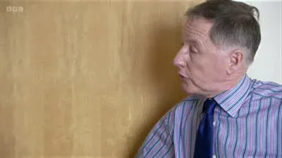 Screenshot: Is that a good idea? Not collapsing cafe jokes? No.