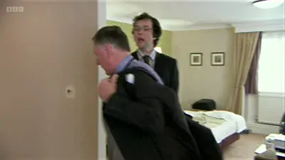 Screenshot: Yeah, that's right rip your shirt off. Go on Braveheart, freedom.