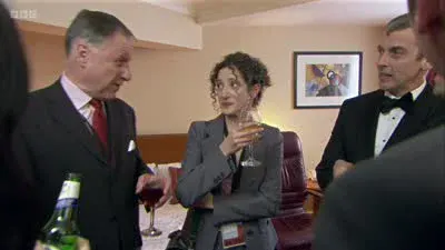 Screenshot: Look at this, he doesn't flinch, does he?