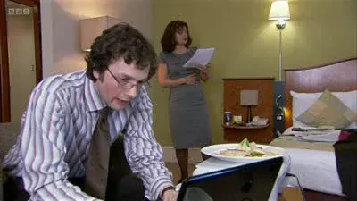 Screenshot: Government department... to govern... Fuck, how can I learn this when you're still writing?