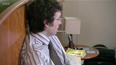 Screenshot: Twitter. Tweets on Twitter. It's like a social networking site.