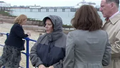 Screenshot: Yes, well the apology's noted. Noted. Not accepted.