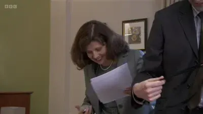 Screenshot: have my texts read out on Five Live.