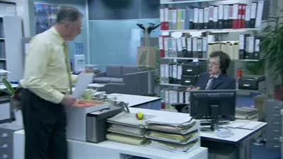 Screenshot: What is this wheelie bin of misery?
