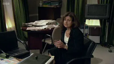 Screenshot: If you resign now, you'll be up there with the fucking shaggers and the expenses fiddlers