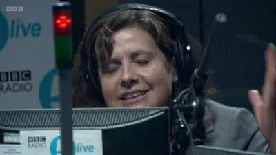 Screenshot: Earrings! I've got pierced ears.