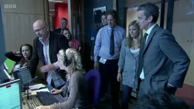 Screenshot: This is what Tim's text says. Nicola is a hypocrite.