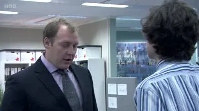 Screenshot: Going at the foot pump mainly because you are the Robin Hood of politics.