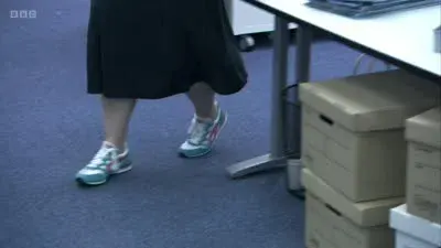 Screenshot: servant, not a playgroup assistant.