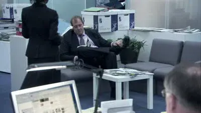 Screenshot: Queen to knight four.