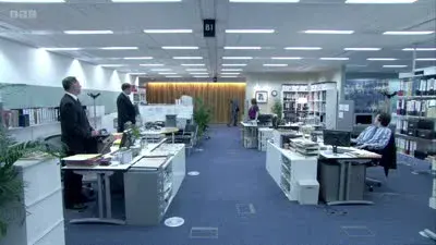 Screenshot: Turn the fucking phones back on.