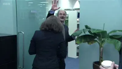 Screenshot: Bye-bye. Bye, bye.