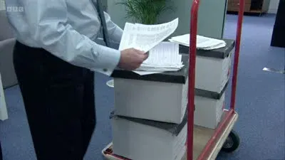 Screenshot: Vandalism, bicycle theft, oh, this is ridiculous!