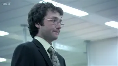 Screenshot: ninny, isn't it? Bring my dispatch boxes. OK.