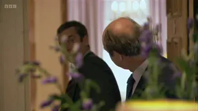 Screenshot: I hear your kitchen's lovely at this time of year.