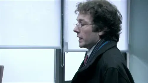Screenshot: He's back. Who? Barrymore?
No. Clement Attlee?