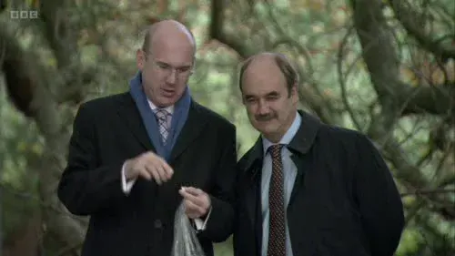 Screenshot: They wouldn't want you to know that
because it would spoil the rhyme.
Julius... What's up, Boo-Boo?