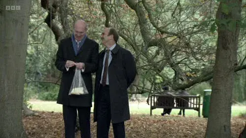 Screenshot: Not much. I'm just feeding some
vittles to these poor old ducks.